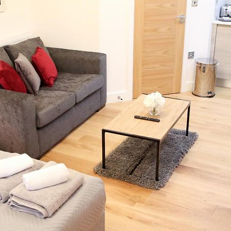 Executive Bright And Airy Studio Apartment In Sydenham Londra Esterno foto